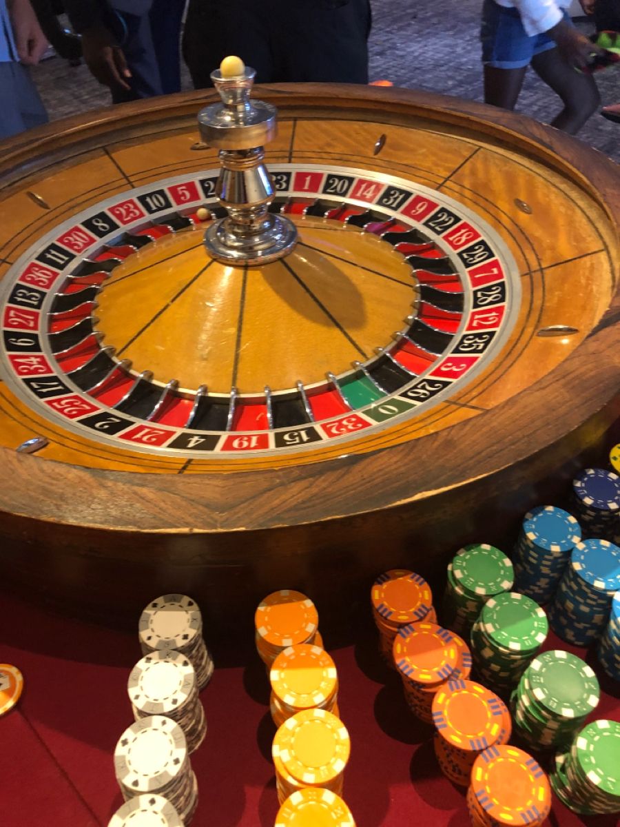 Baba Casino کھلاڑیوں کے لیے لائیو کیسینو سیکشن