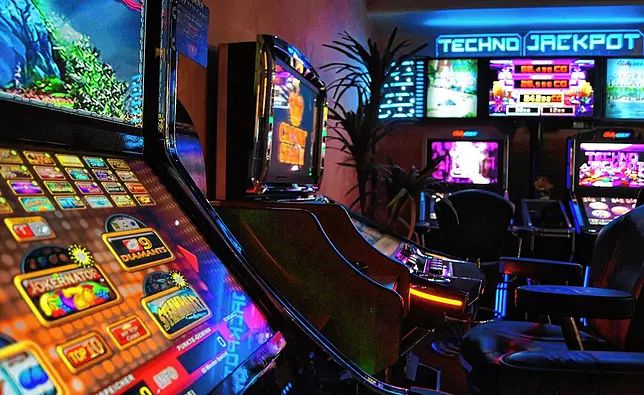 پاکستان میں Baba Casino کا آن لائن کیسینو سیکشن کھولیں۔